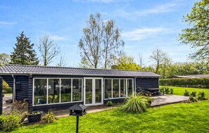 Exterior - 3 bedroom gorgeous home in Hasle (Hasle)