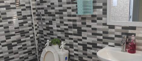 Towels, soap, toilet paper