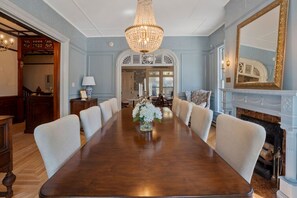 House | 7 bedrooms - Heritage Estate 1893 - Former Inn - Walk Downtown (Wolfville)