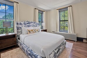 7 bedrooms - Heritage Estate 1893 - Former Inn - Walk Downtown (Wolfville)