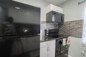 Microondas, horno y parrilla de estufa 