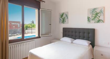 Perfect house in Calonge: Spacious and bright near the sea🌿🏖️