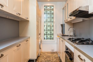 Private kitchen - AW-2 Nice apartment with sea views and shared pool in Calella (Calella de Palafrugell)