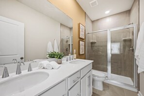 Shower, hair dryer - Sweetgrass Row at Cane Bay (Summerville)