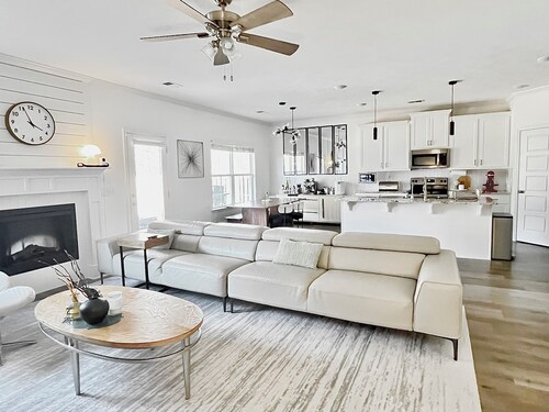 New-built Modern home for 2026 Masters rental