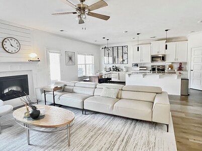 New-built Modern home for 2026 Masters rental