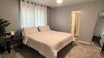 2 chambres, fer et planche Ă repasser, Wi-Fi, draps fournis