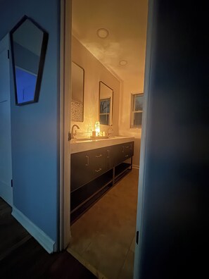 Interior - Peaceful 3-bedroom 2 full bath house finished basement AC in charming Greenwood. (Greenwood)