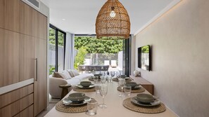 Dining - Solis Villa (Pottsville)