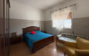 3 bedrooms, free WiFi - Pet friendly home in Ispica (Ispica)