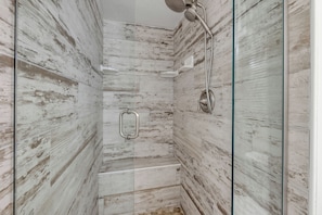 Shower, towels - NEW listing! Direct Oceanfront 2/2 | Fully Updated | Heated Pool & Garage Parking (Ormond Beach)