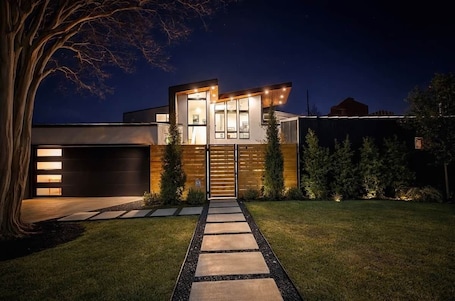 Exterior. The Chote House - Designer Retreat + Pool + Casita