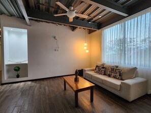 Botón de imagen sin clasificar, 2 de 63