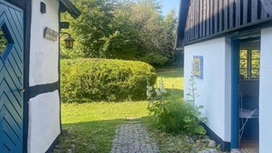 Uklassifisert bilde, 2 av 16, knapp