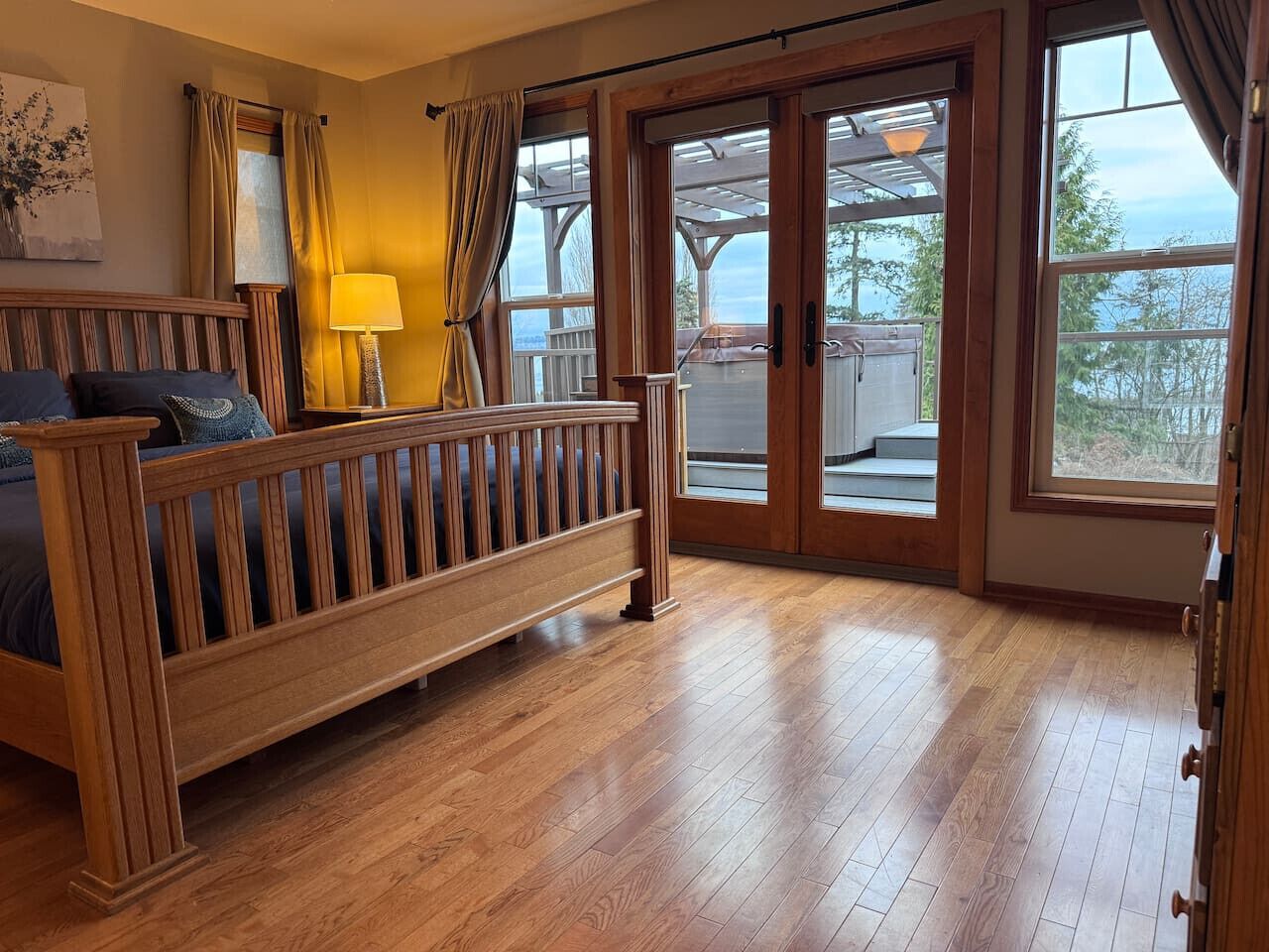 2 chambres, fer et planche à repasser, lit de bébé portatif, Wi-Fi