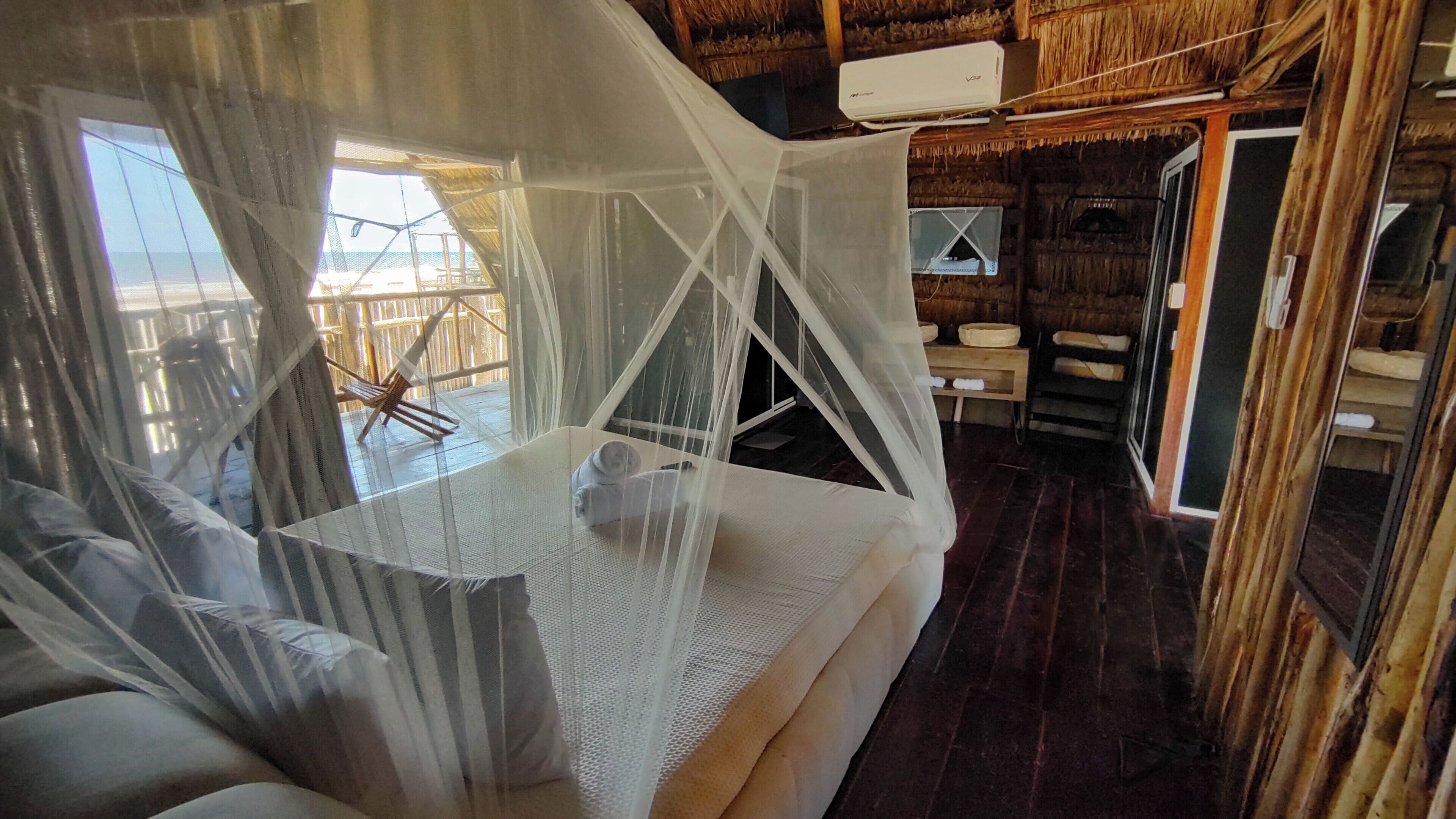 Ropa de cama de alta calidad y cortinas blackout 