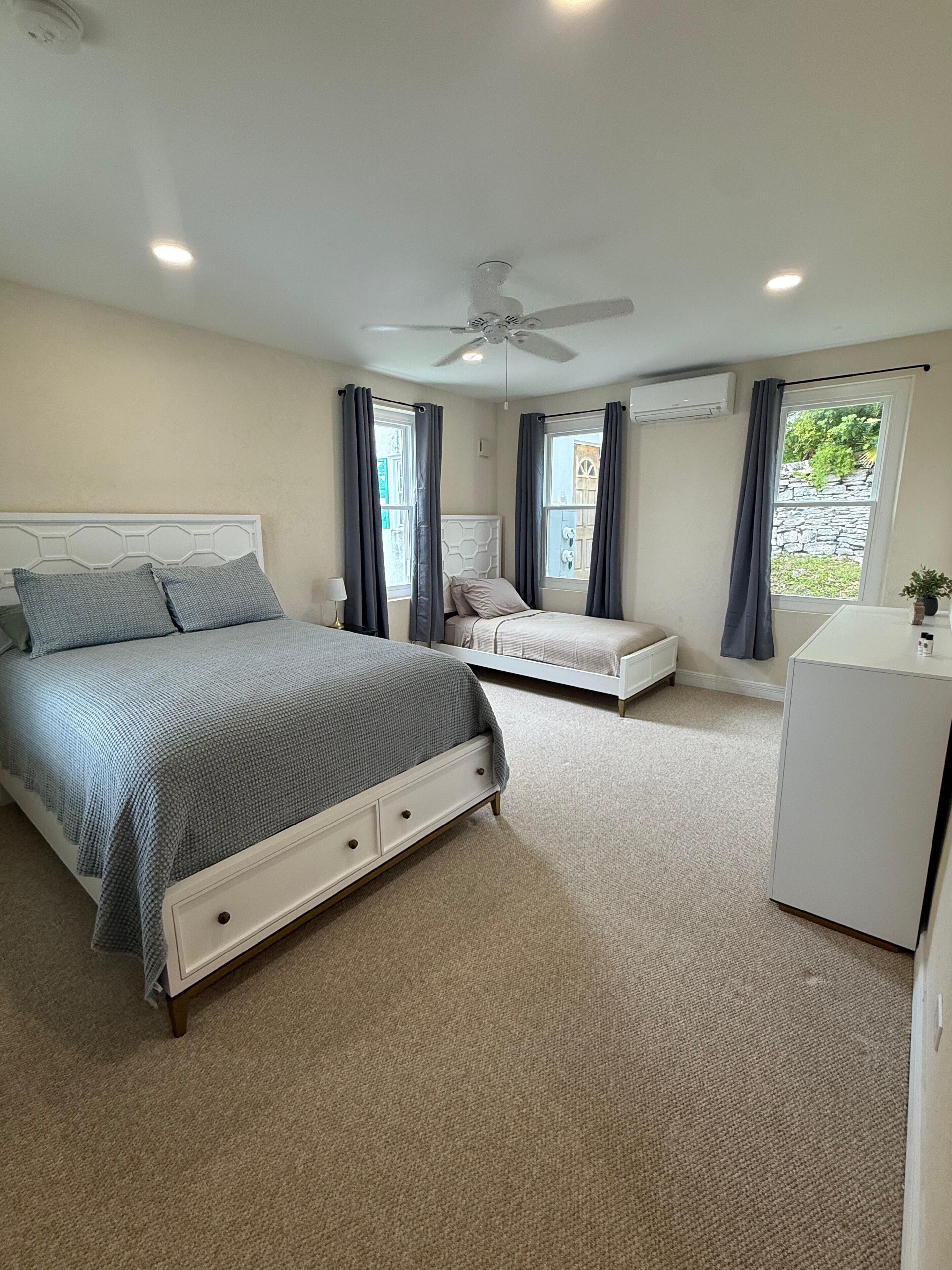 2 bedrooms, desk, iron/ironing board, travel cot