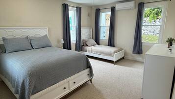 2 bedrooms, desk, iron/ironing board, travel cot