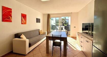 "Paradise Sea Breeze Apartment"