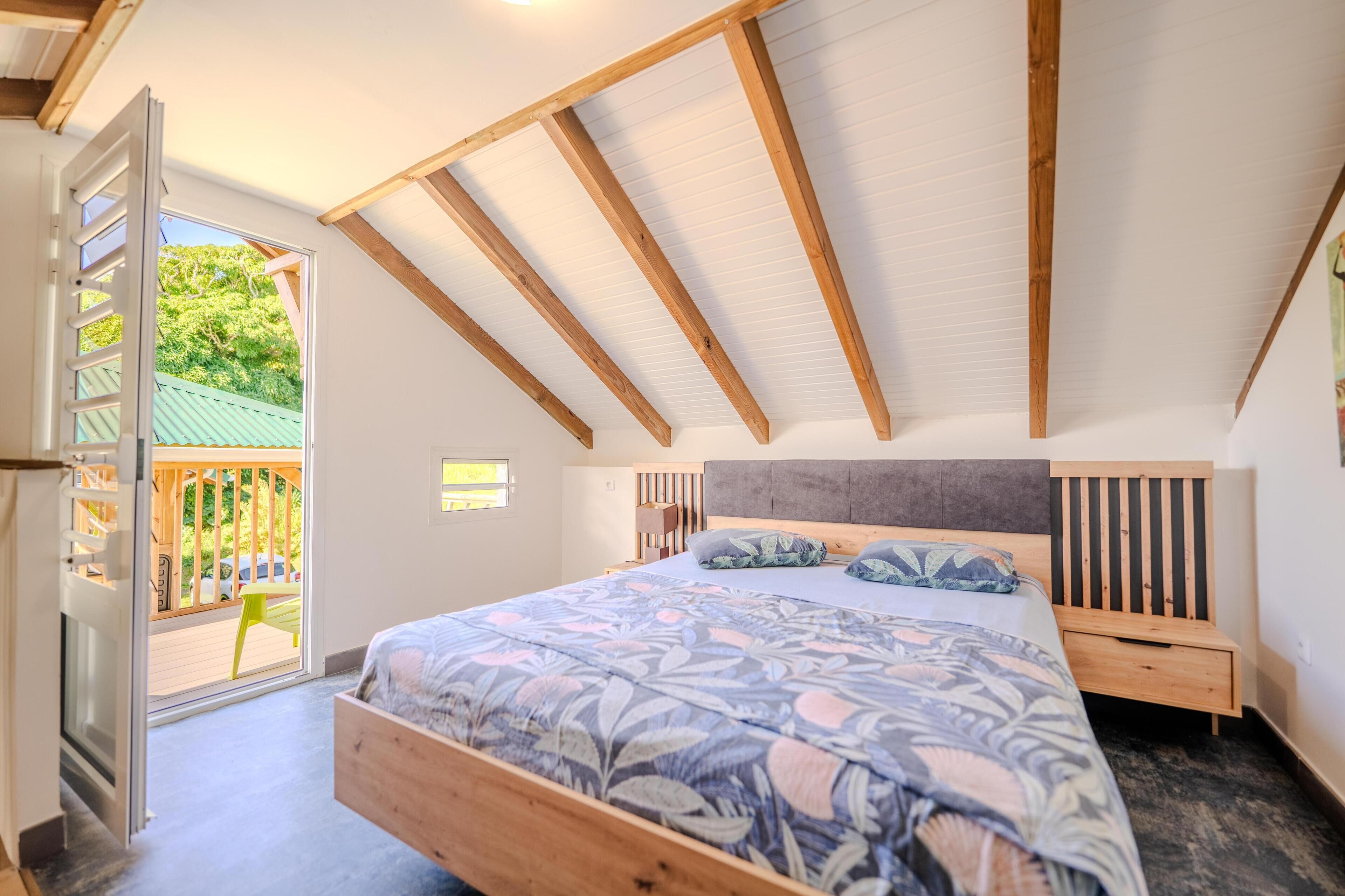 1 quarto, Wi-Fi de cortesia, roupa de cama