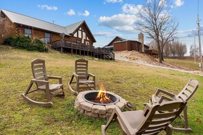Property grounds - Pet-Friendly Hot Tub Cabin Near Thunder Ridge • Sleeps 8 (Ridgedale)