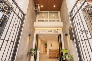 Front of property - CityHouse - Nest MK (Da Kao)