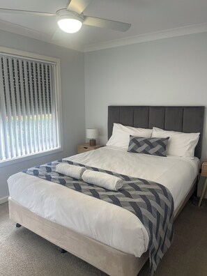 Wifi gratis y ropa de cama 