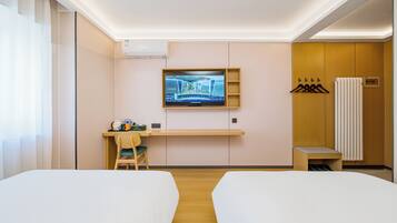 Comfort Double Room, City View