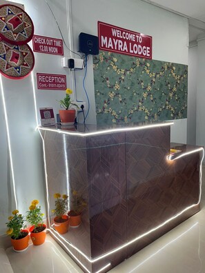 Unclassified image, 4 of 5, button - Mayra Lodge (Guwahati)