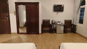 Kamar Triple Deluks, pemandangan kota | Wi-Fi gratis