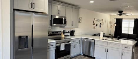 微波爐、焗爐、爐具、洗碗機