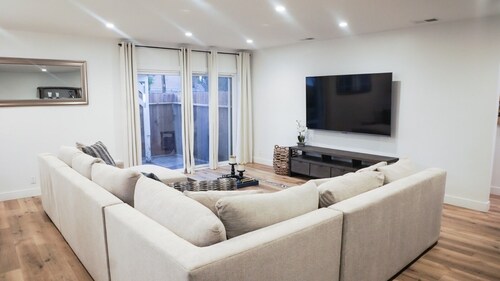 NOHO 4-bedroom house in fantastic Los Angeles