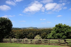 Unclassified image, 5 of 21, button - Safe Haven Hillside Retreat (Maungatapere)