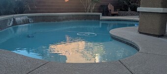  Great for traveling Nurses and Doctors, Quiet Area 4.4  Southern Hills Hospital