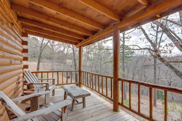 Eureka Springs Vacation Rental | Studio | 1BA | 525 Sq Ft