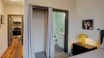 1 chambre, fer et planche Ă repasser, accĂšs Internet, draps fournis