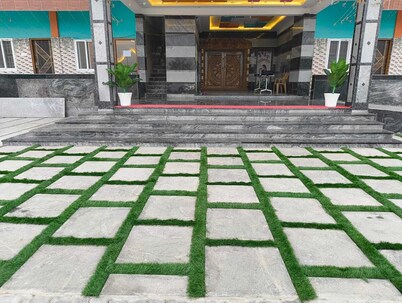 Annamalaiyar Mahal & Residency