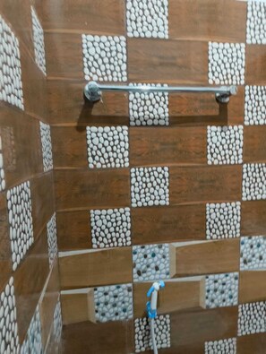 Economy Room, 1 Queen Bed, Private Bathroom, Ground Floor - Annamalaiyar Mahal & Residency (Chengam)