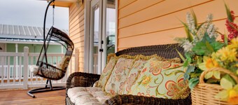 Peaceful Tiny Home Getaway Near Bowie Trade Days