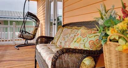 Peaceful Tiny Home Getaway Near Bowie Trade Days