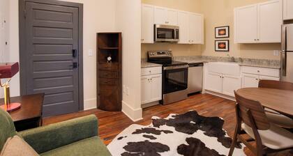 Dtwn Florence Studio 1/2 Mi to Regional Med Center