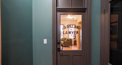 Great for Med Professionals! Dtwn Florence Condo