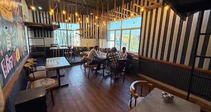 The City View- Hotel And Restaurant