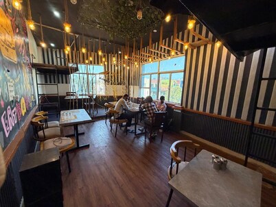 The City View- Hotel And Restaurant