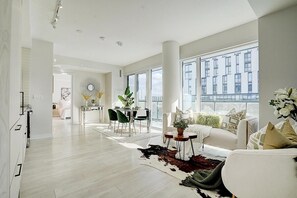 Classic Suite, Non Smoking, City View