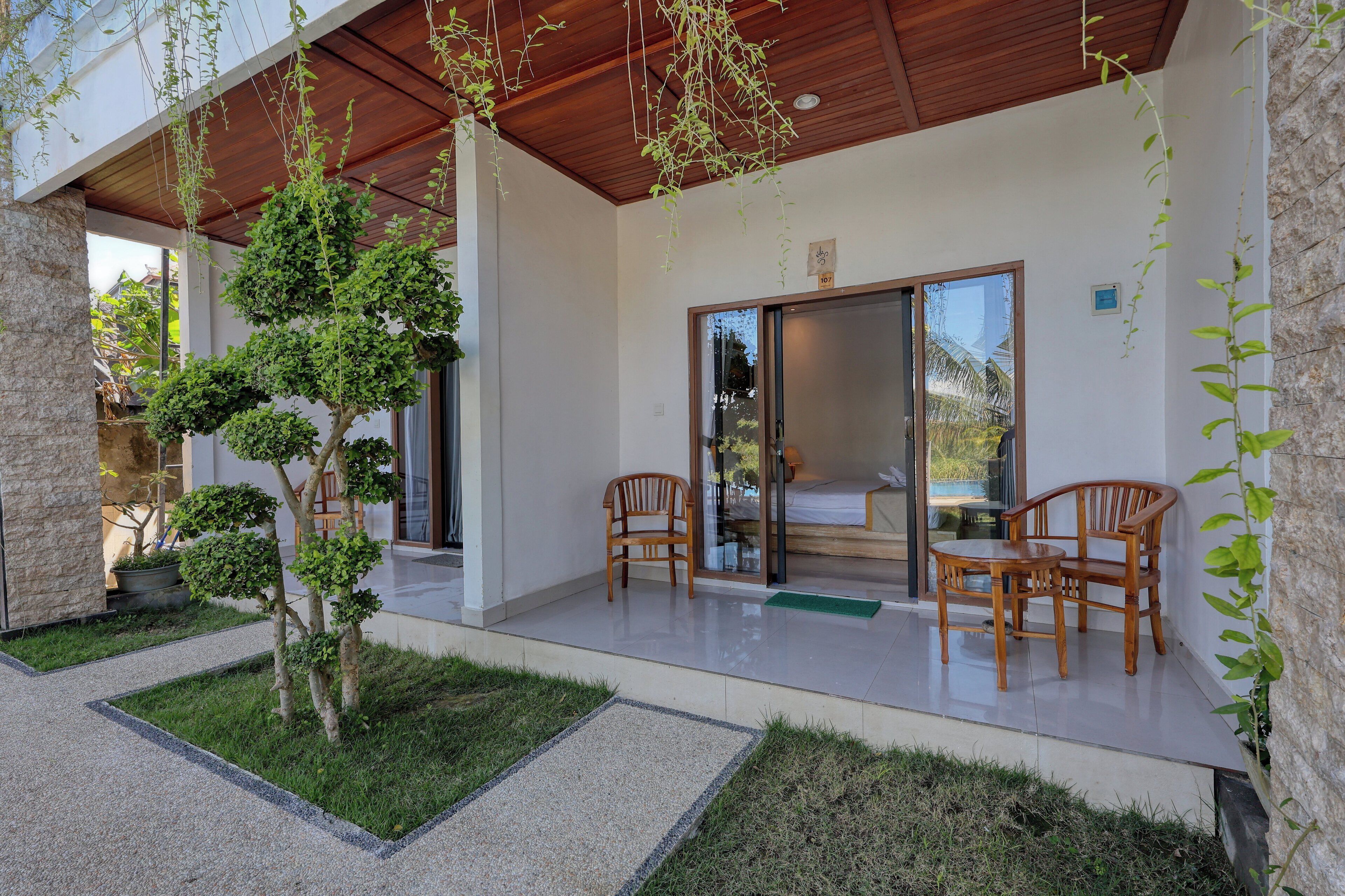 Standard Double Room | Terrace/patio