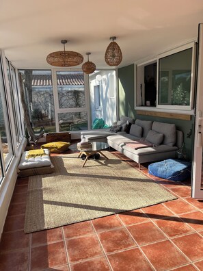 Unclassified image, 3 of 15, button - Bohemian chic house in Montpellier (Montpellier)