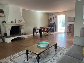 Nicht klassifiziertes Bild, 3 von 15, Schaltfläche