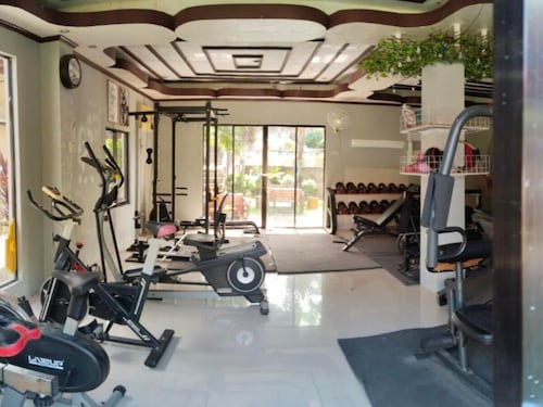 Tayud Hotel by Hiverooms