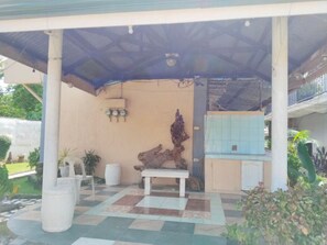 Unclassified image, 3 of 21, button - Tayud Hotel by Hiverooms (Liloan)